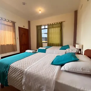 Gasthuis Casa Cascada, Puerto Ayora (Galapagos Islands)